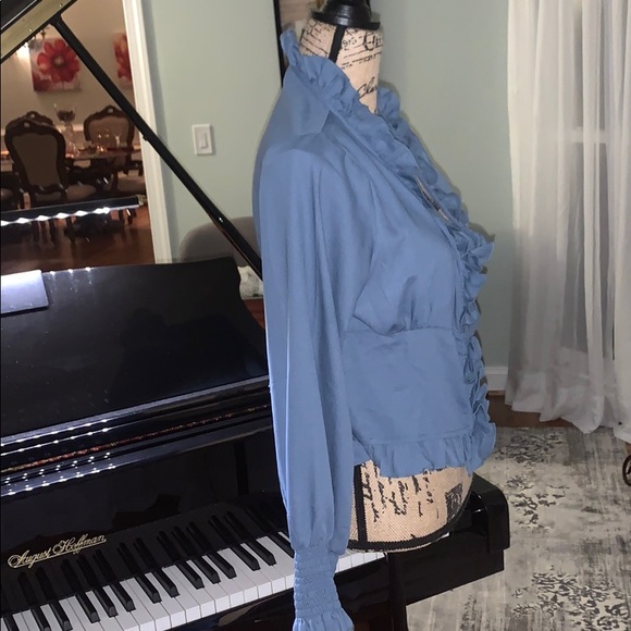 Blouse - Picture 2 of 5